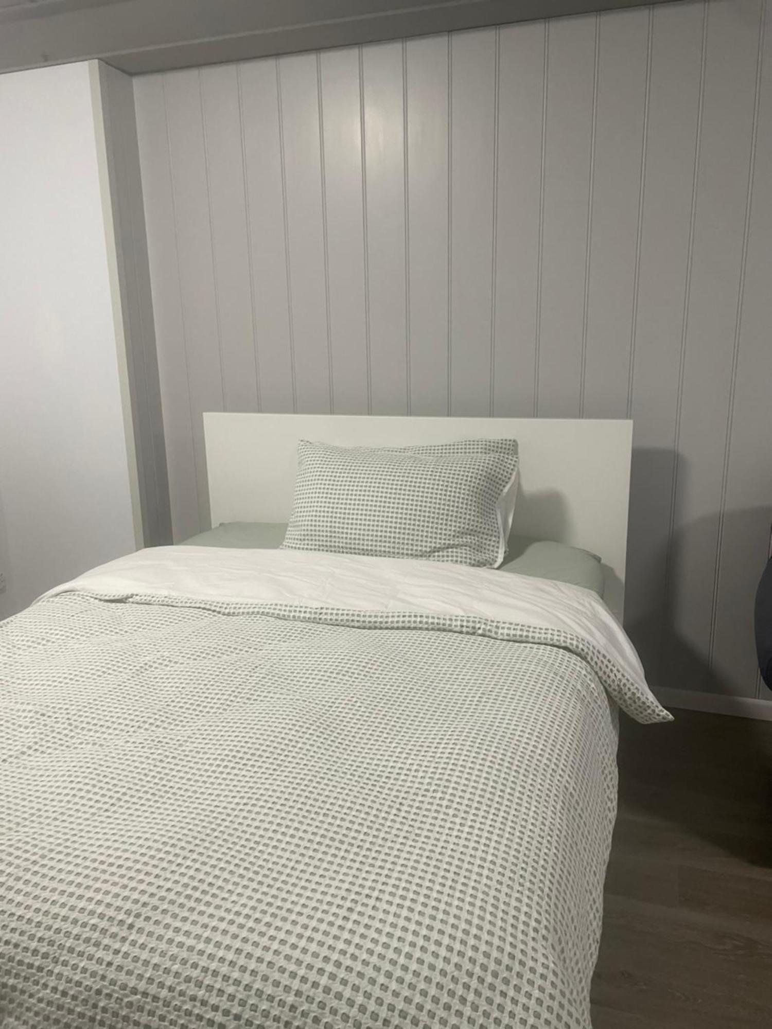 Spacious Studio Unit Rochedale South エクステリア 写真