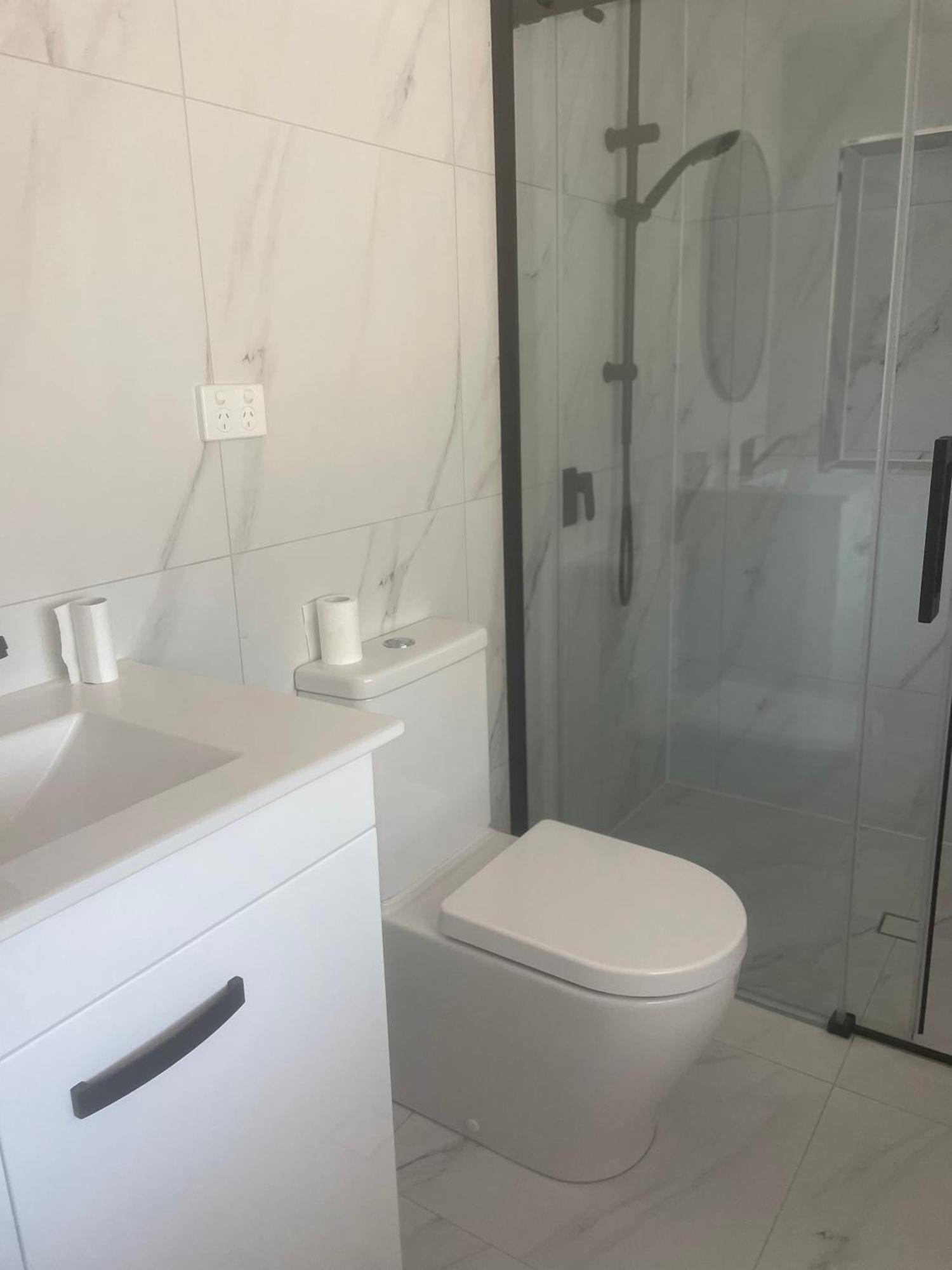 Spacious Studio Unit Rochedale South エクステリア 写真